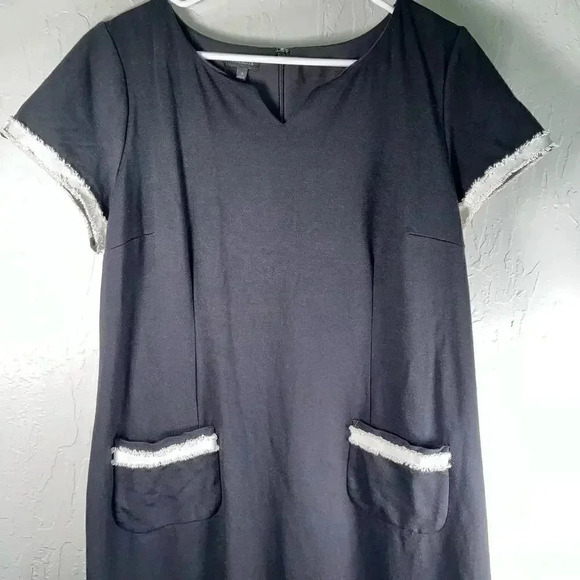 Talbots Black Fringe Tweed Dress Pockets Short Sleeve Stretch Size 16 - Picture 4 of 7